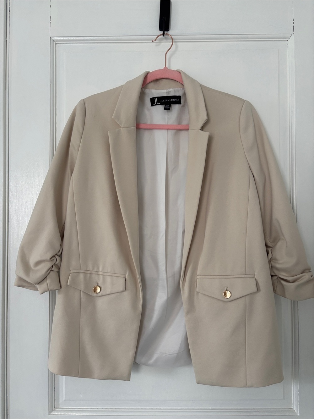 Jules & Leopold Beige Open-Front Blazer with Gold Buttons